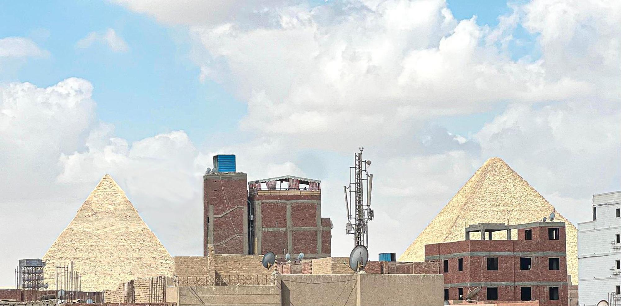 Guest house Silver Pyramids View *